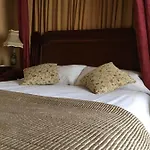 Butlers Townhouse בית הארחה 4*