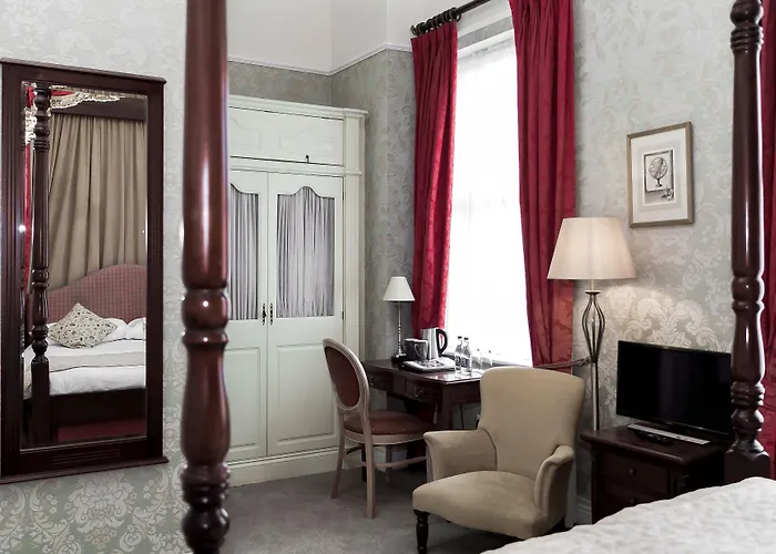 Butlers Townhouse Guest house 4*